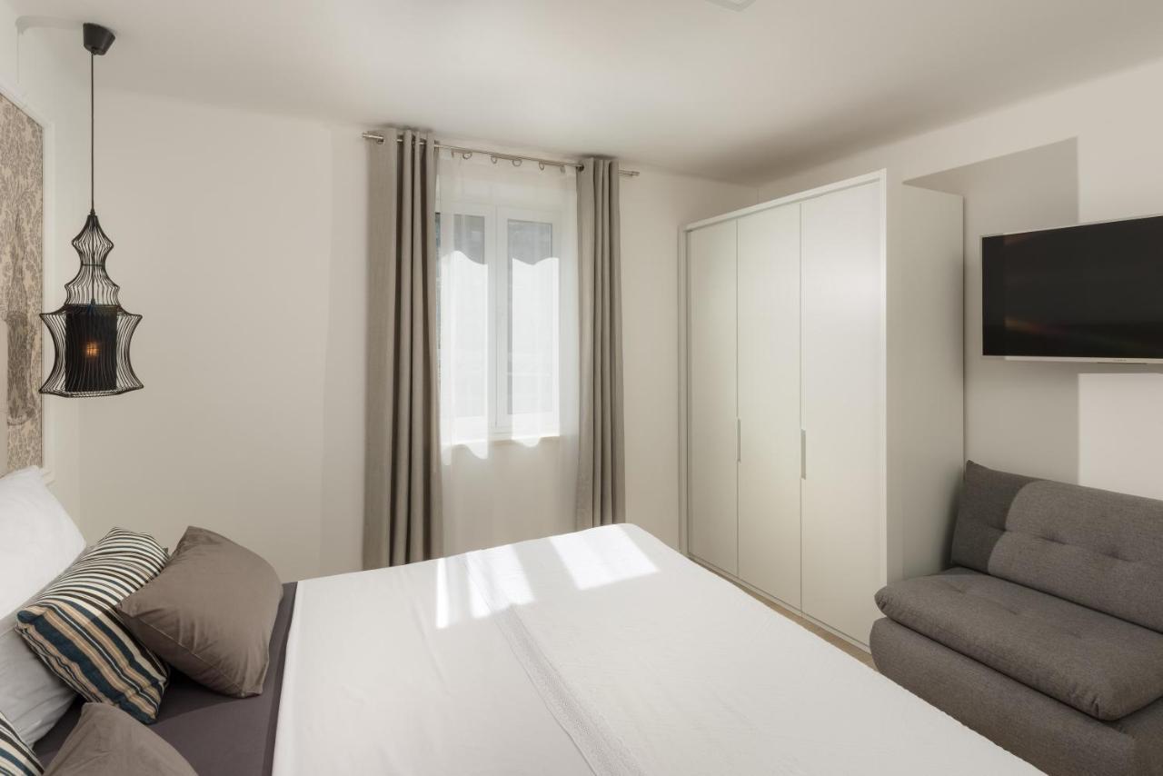 Villa Roko- The Spacious Luxury Трогир Экстерьер фото